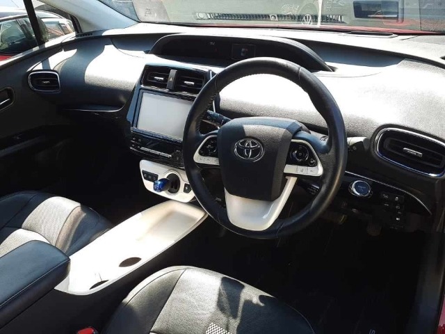 Toyota PRIUS 2016 8600261-9