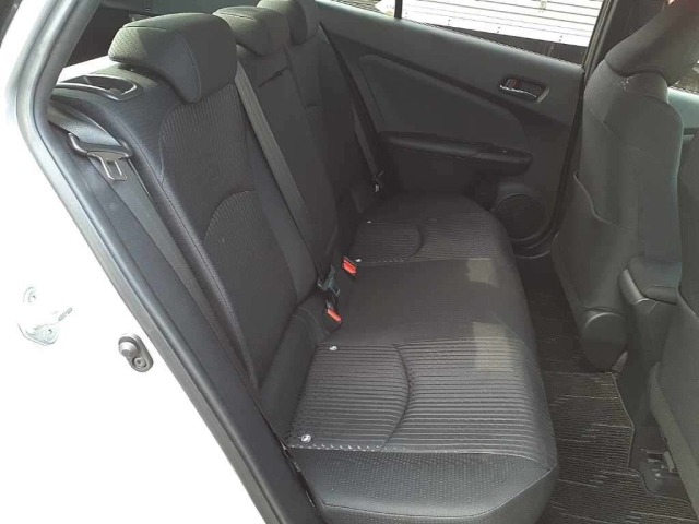 Toyota PRIUS 2017 8600278-10