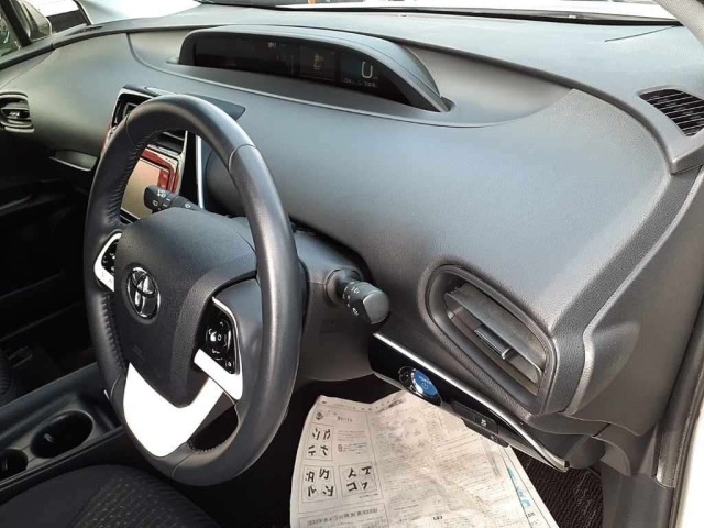 Toyota PRIUS 2017 8600278-7