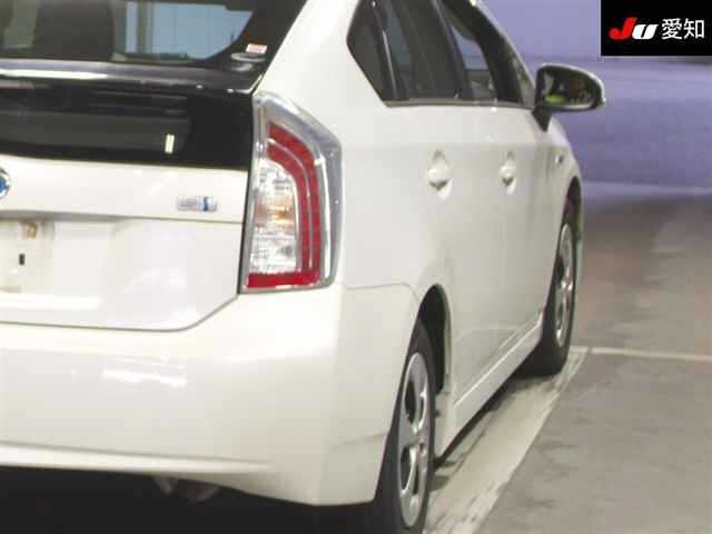 Toyota PRIUS 2015 8600280-8