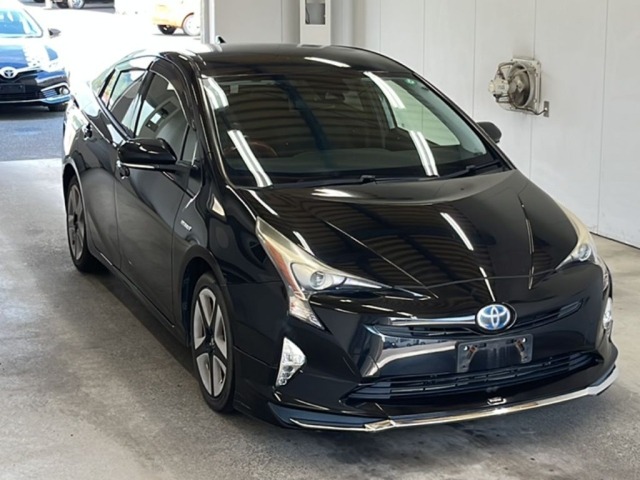 Toyota PRIUS 2015 8600286-4