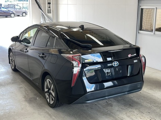 Toyota PRIUS 2015 8600286-5
