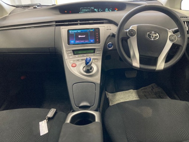 Toyota PRIUS 2015 8600288-3