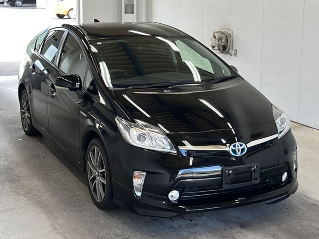 Toyota PRIUS 2015 8600288-4