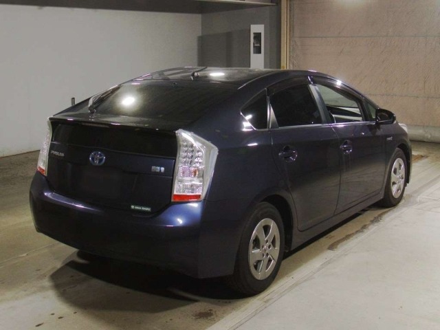 Toyota PRIUS 2011 8600305-1