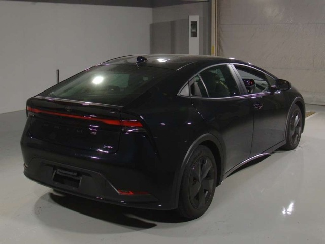 Toyota PRIUS 2025 8600311-1