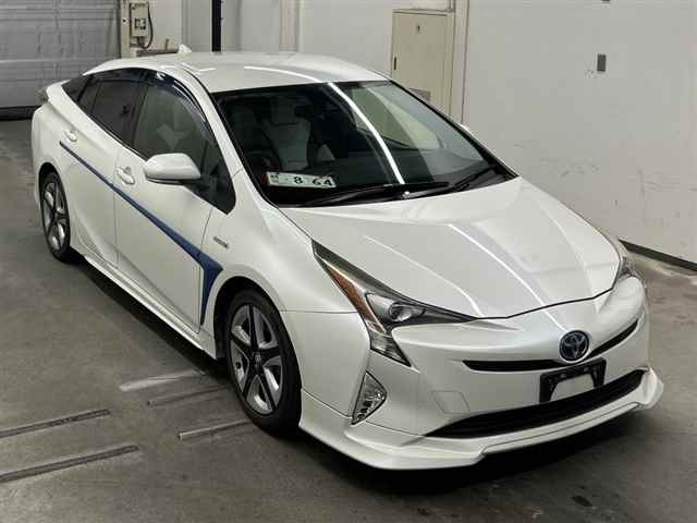 Toyota PRIUS 2015 8600343-0