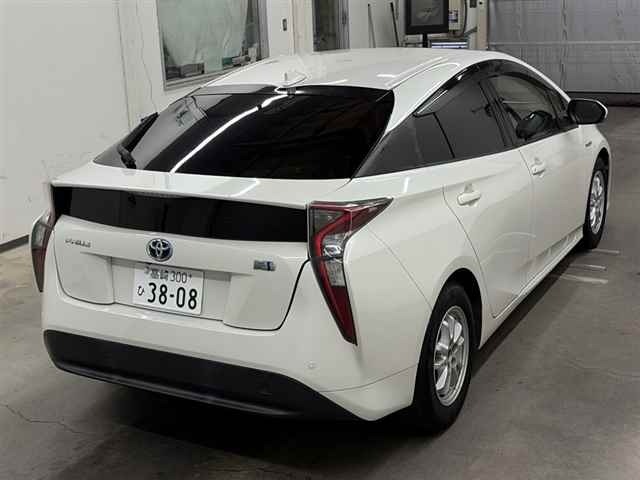 Toyota PRIUS 2016 8600348-5