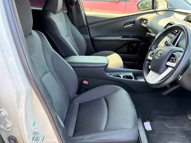 Toyota PRIUS 2016 8600348-7