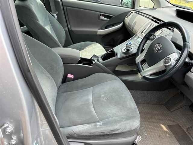 Toyota PRIUS 2010 8600352-7