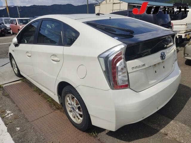 Toyota PRIUS 2015 8600363-1