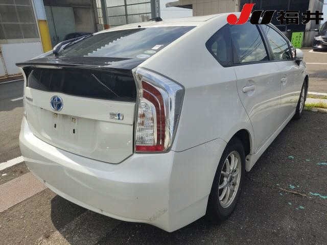 Toyota PRIUS 2015 8600363-8