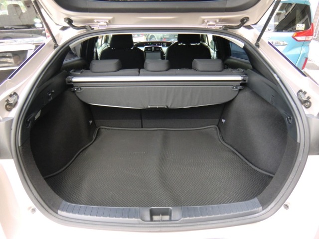 Toyota PRIUS 2016 8600430-11