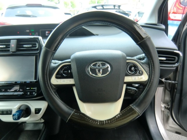 Toyota PRIUS 2016 8600430-16