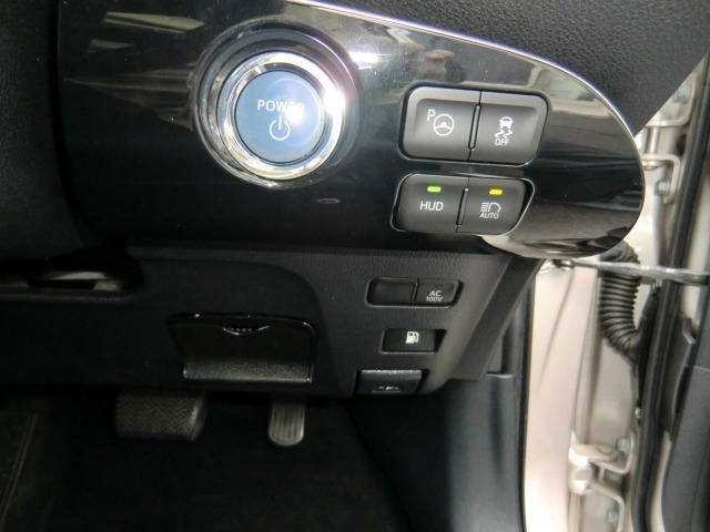 Toyota PRIUS 2016 8600430-22