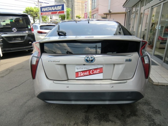 Toyota PRIUS 2016 8600430-8