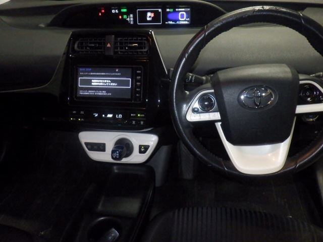 Toyota PRIUS 2016 8600474-4