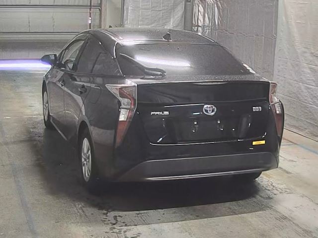 Toyota PRIUS 2016 8600474-8