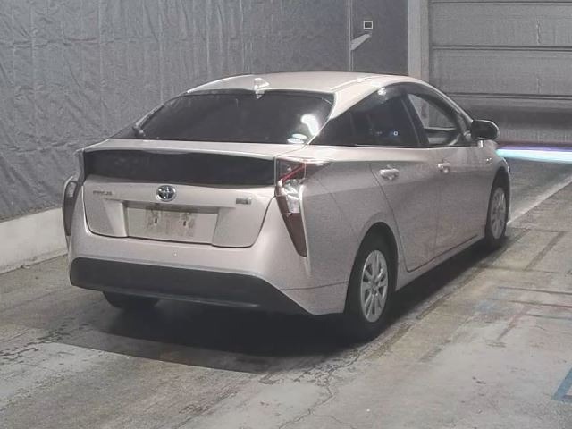 Toyota PRIUS 2016 8600484-1