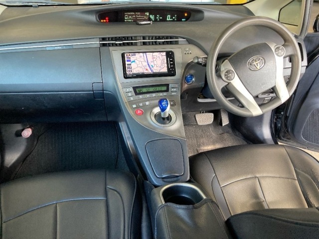 Toyota PRIUS 2015 8600519-3