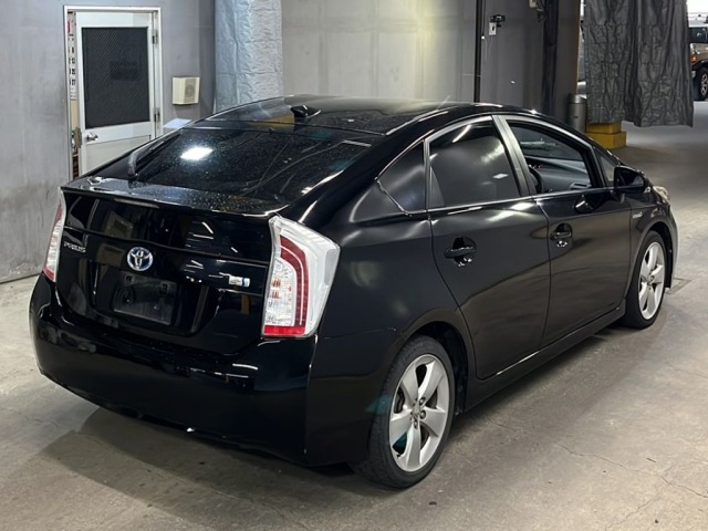 Toyota PRIUS 2015 8600519-5