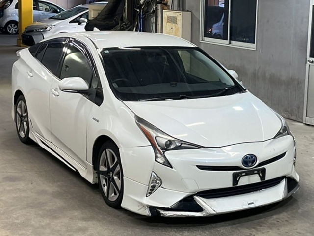 Toyota PRIUS 2016 8600548-4