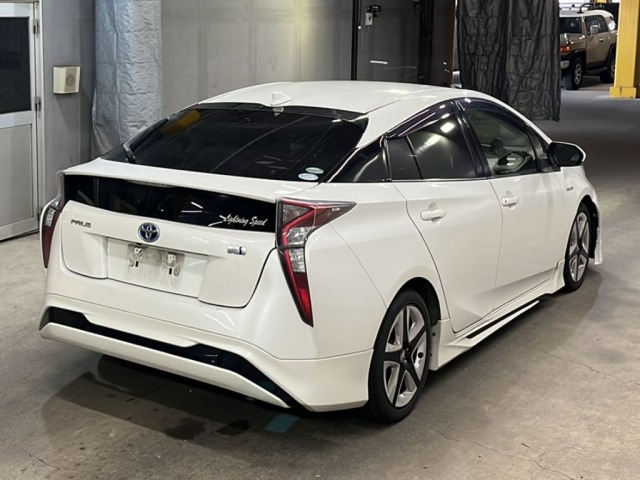Toyota PRIUS 2016 8600548-5