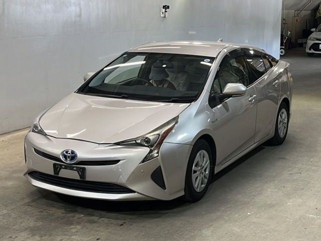 Toyota PRIUS 2016 8600558-0