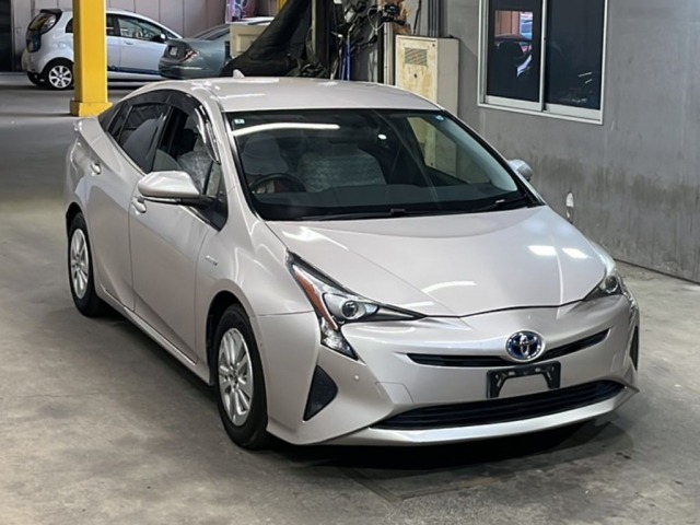 Toyota PRIUS 2016 8600558-4