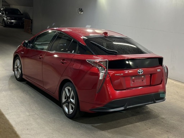 Toyota PRIUS 2016 8600564-1