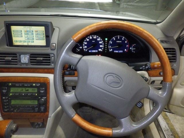 Toyota PROGRES 2005 8602745-4