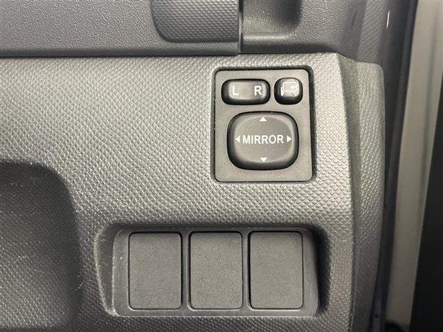 Toyota RACTIS 2009 8607405-9