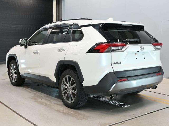 Toyota RAV4 2021 8605798-6