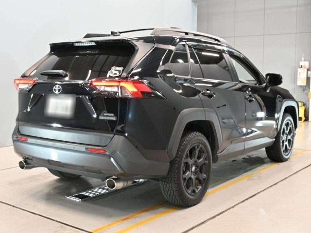 Toyota RAV4 2021 8605806-1
