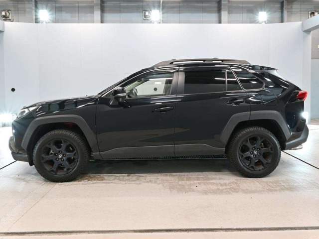 Toyota RAV4 2021 8605806-4