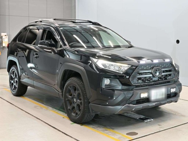 Toyota RAV4 2021 8605806-5