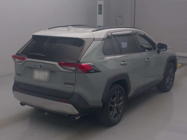 Toyota RAV4 2023 8605813-1