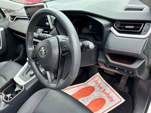 Toyota RAV4 2021 8605831-3