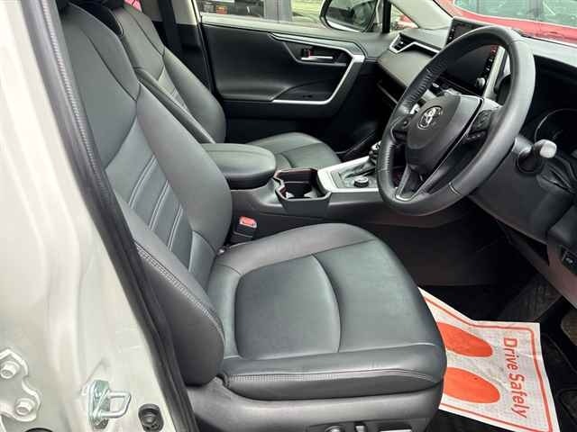 Toyota RAV4 2021 8605831-7