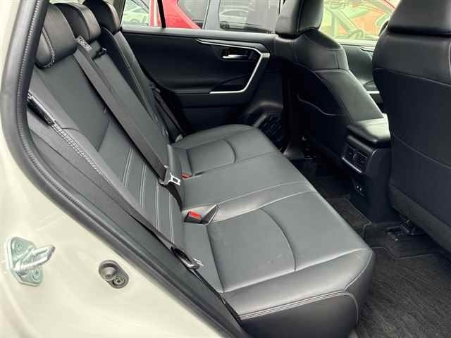 Toyota RAV4 2021 8605831-8