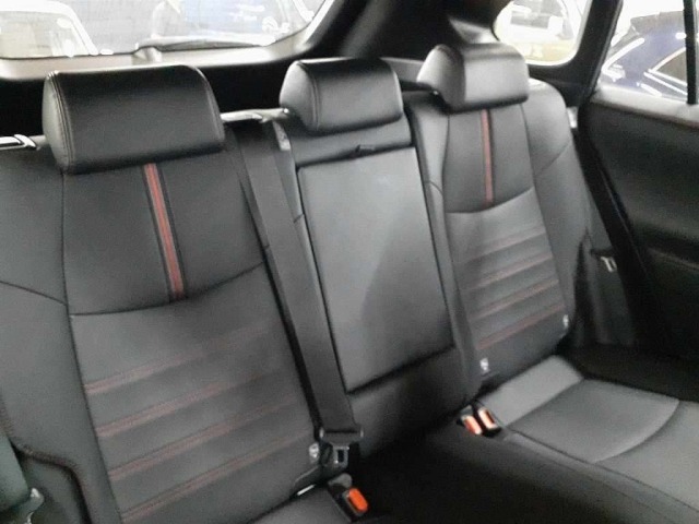 Toyota RAV4 2022 8605868-11