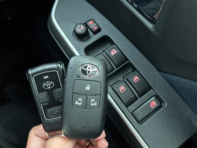 Toyota ROOMY 2022 8602883-9