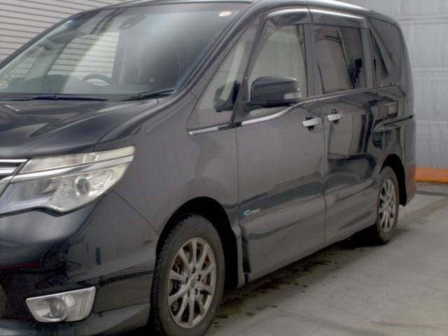 Nissan SERENA 2015 8607153-4