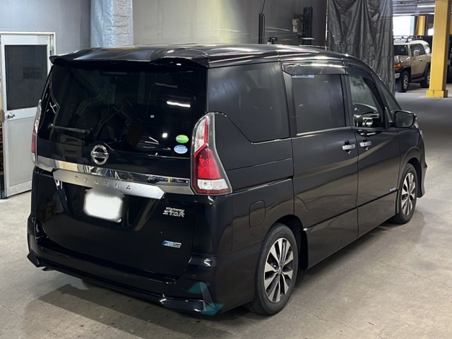 Nissan SERENA 2017 8607408-5