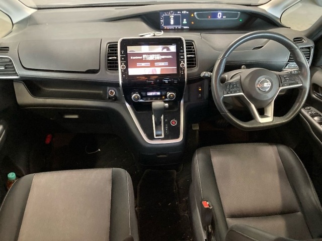Nissan SERENA 2018 8607425-3