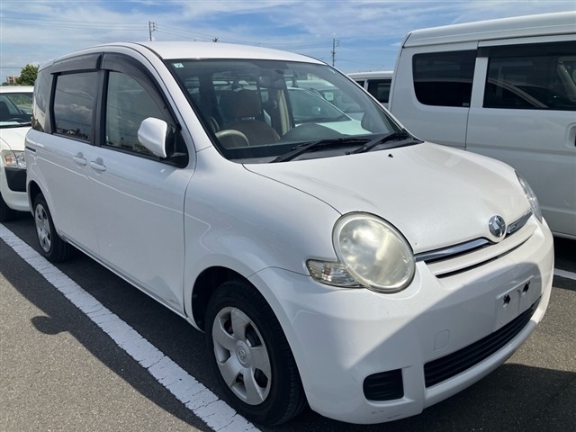 Toyota SIENTA 2011 8600749-0
