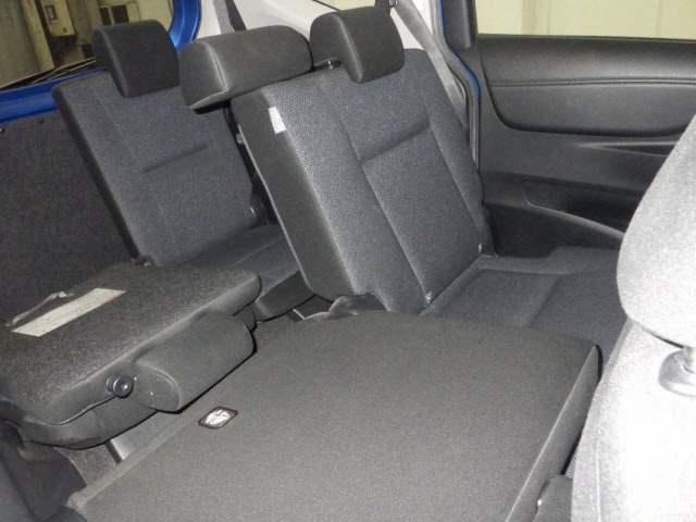 Toyota SIENTA 2016 8600760-8