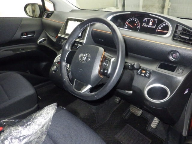 Toyota SIENTA 2016 8600761-3