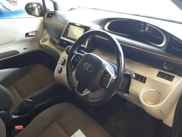 Toyota SIENTA 2015 8600832-9