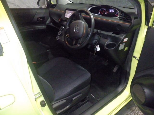 Toyota SIENTA 2016 8600875-3